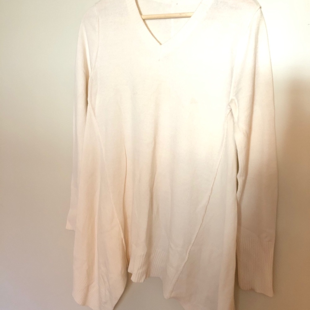 Sweater - Picture 2 of 3